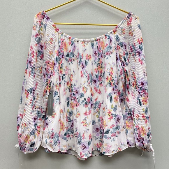 Tart Collections Cole Top Size Medium Off Shoulder Pleated Flowy Floral NWT $178 - Picture 6 of 10